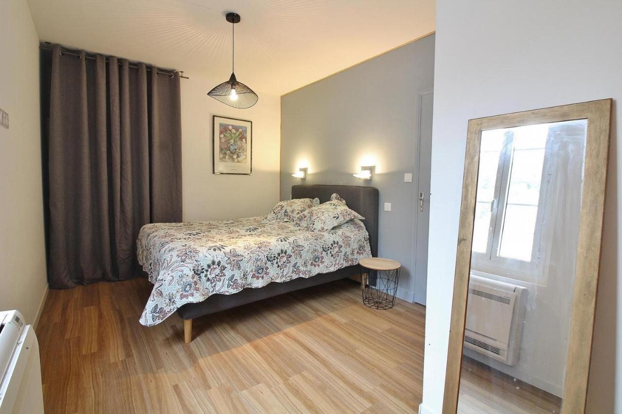Gite Le Layris Campan Exterior foto